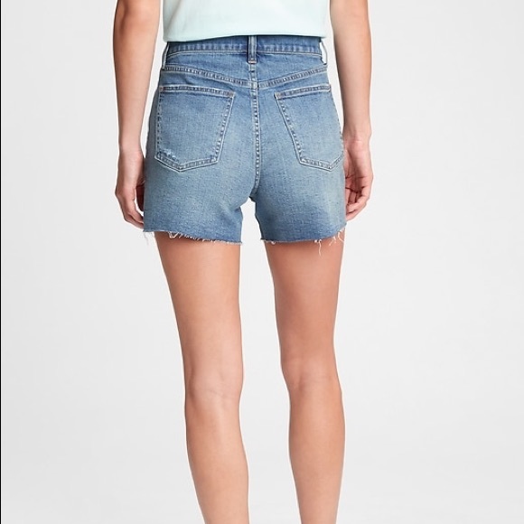 Gap 4'' High Rise Button-Fly Denim Shorts - Picture 2 of 7